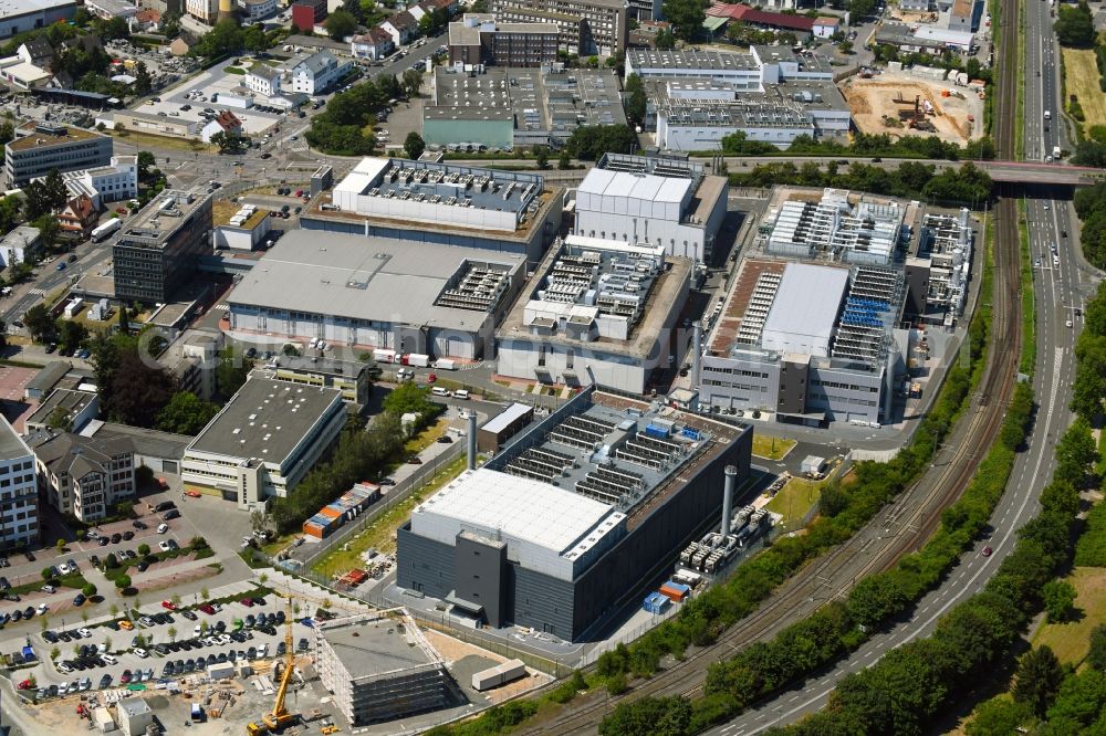 Frankfurt am Main from the bird's eye view: Building complex and site of the e-shelter services GmbH data center In der Kron in Frankfurt am Main in the state of Hesse, Germany