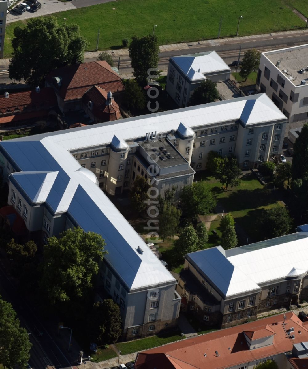 Dresden from above - Building complex of the university Hochschule der Bildenen Kuenste Dresden in the Guentzstrasse in Dresden in the state Saxony