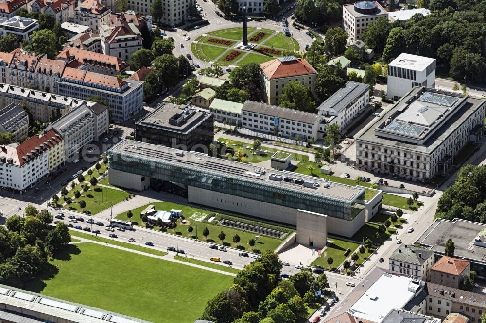 Aerial image München - Building complex of the university Hochschule fuer Fernsehen and Film on place Bernd-Eichinger-Platz in the district Maxvorstadt in Munich in the state Bavaria, Germany