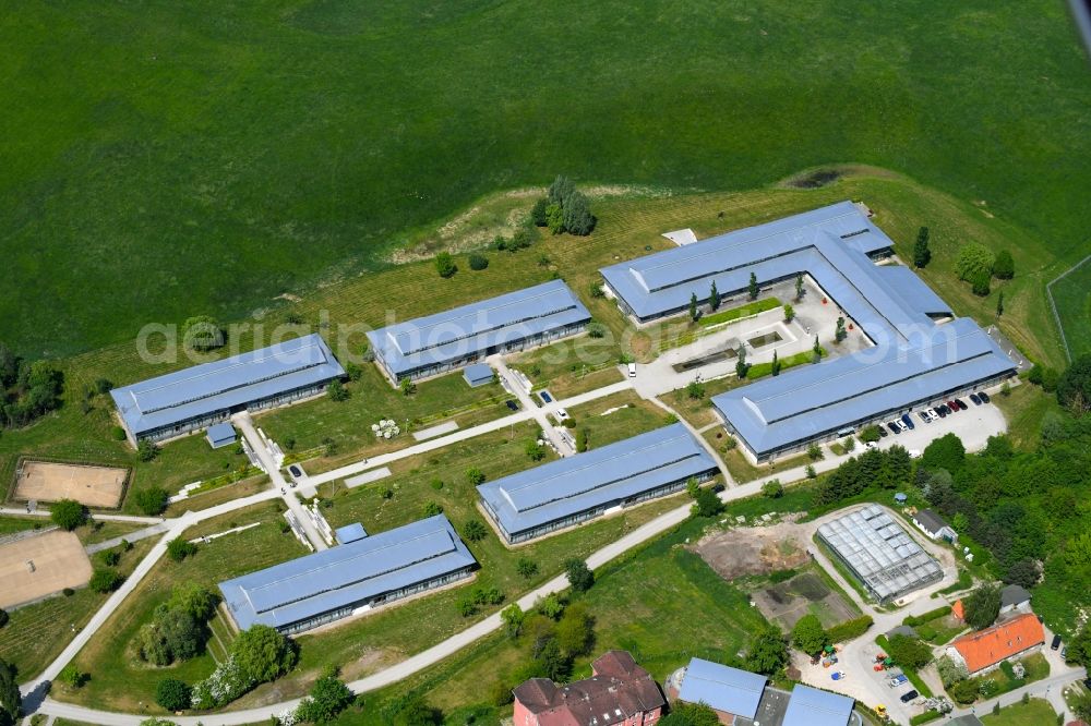 Aerial photograph Schwerin - Building complex of the university Hochschule of Bundesagentur fuer Arbeit on Wismarsche Strasse in Schwerin in the state Mecklenburg - Western Pomerania, Germany