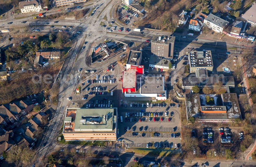 Duisburg from the bird's eye view: Building complex of the hotel complex, district administration and health center Sittardsberger Allee - Altenbruchendamm in the district Buchholz in Duisburg in the state of North Rhine-Westphalia