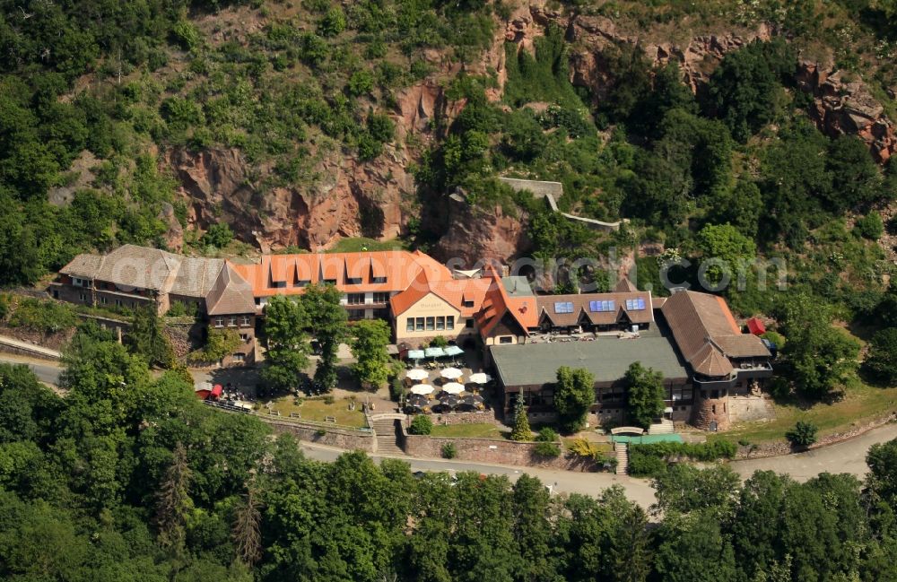 Aerial photograph Steinthaleben - Complex of the hotel building Burghof Kyffhaeuser in Steinthaleben in the state Thuringia, Germany