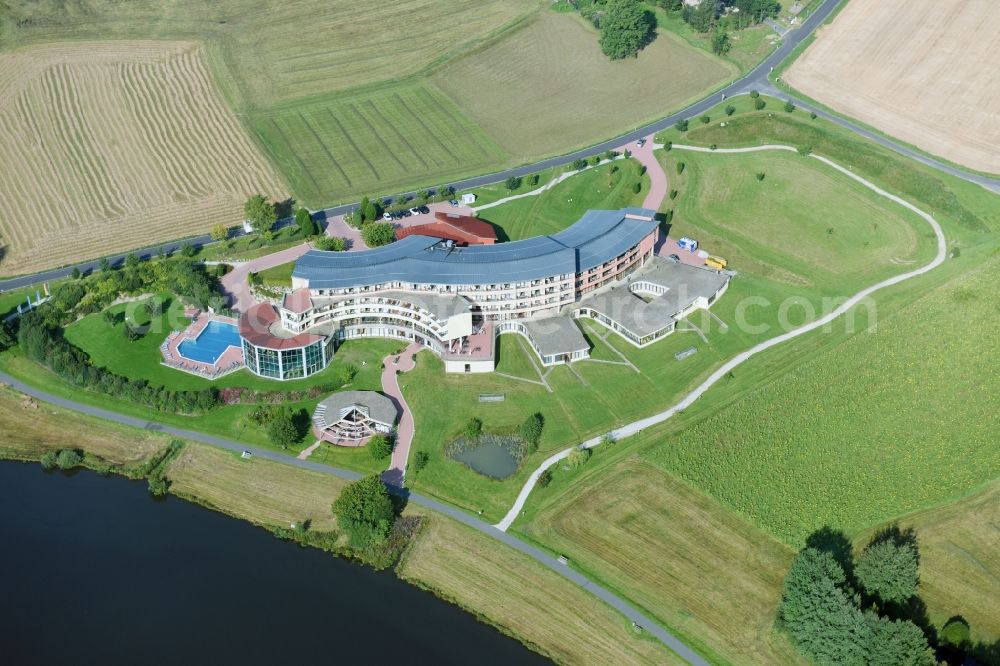 Weißenstadt from the bird's eye view: Complex of the hotel building Gesundheitshotel Weissenstadt on See Im Quellenpark in Weissenstadt in the state Bavaria, Germany