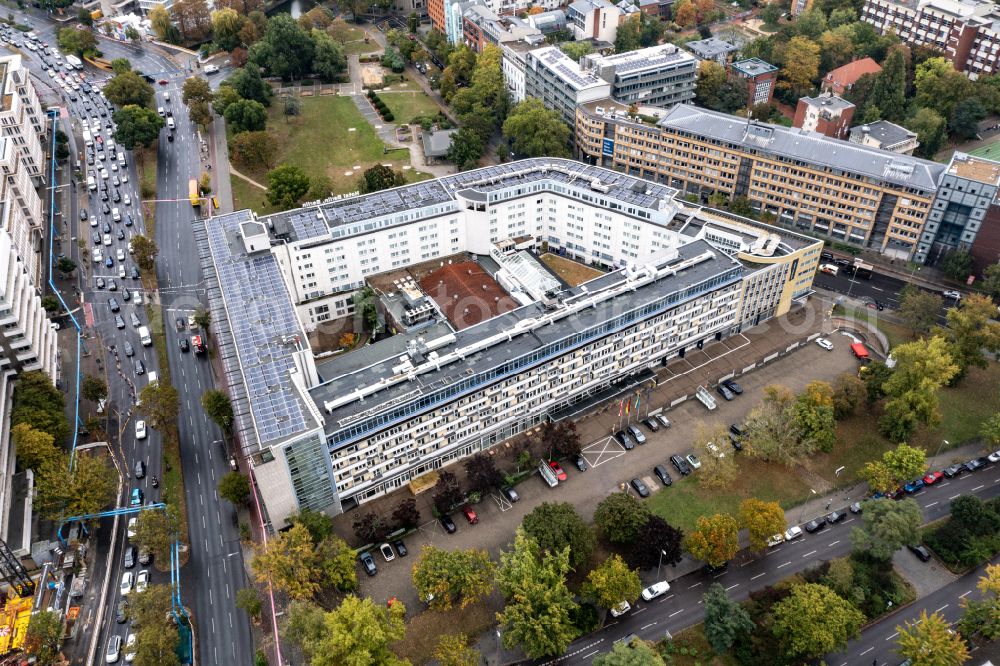 Berlin from above - Complex of the hotel building Hotel Berlin on Luetzowplatz in Berlin