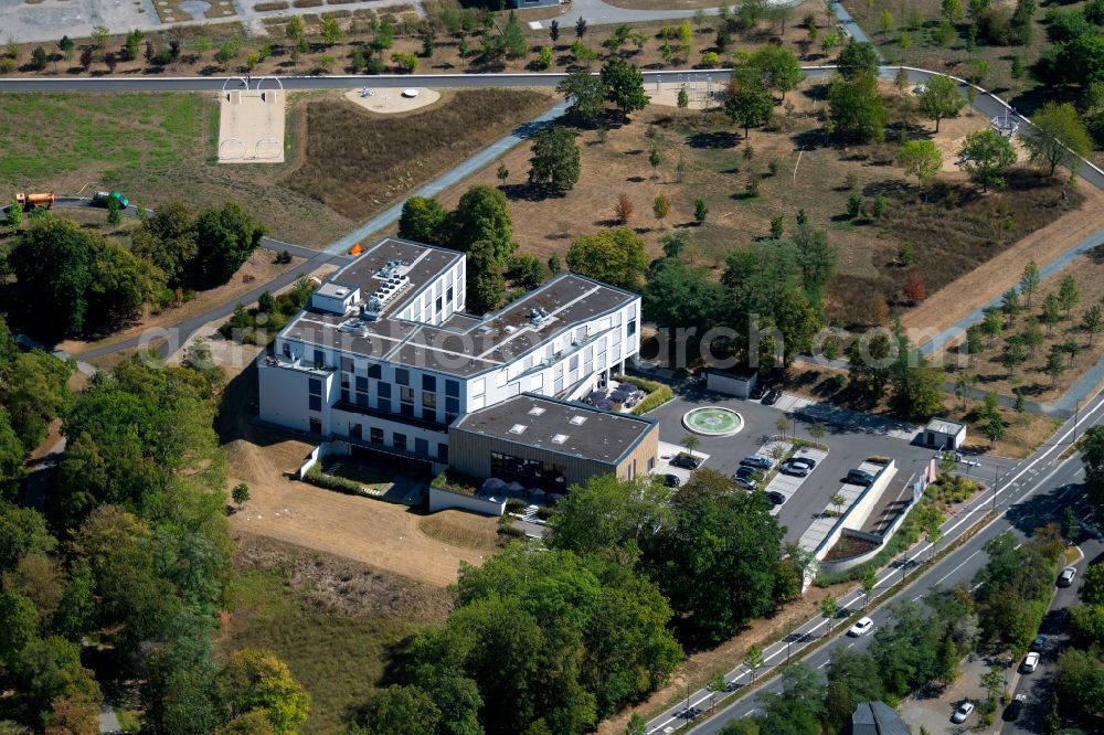 Würzburg from the bird's eye view: Complex of the hotel building Hotel Melchior Park GmbH Am Galgenberg in Wuerzburg in the state Bavaria, Germany