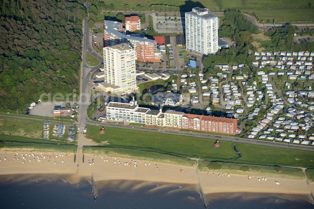 Aerial photograph Cuxhaven - Complex of the hotel building Hotel Sahlenburger Strand near Sahlenburg in Cuxhaven in the state Lower Saxony