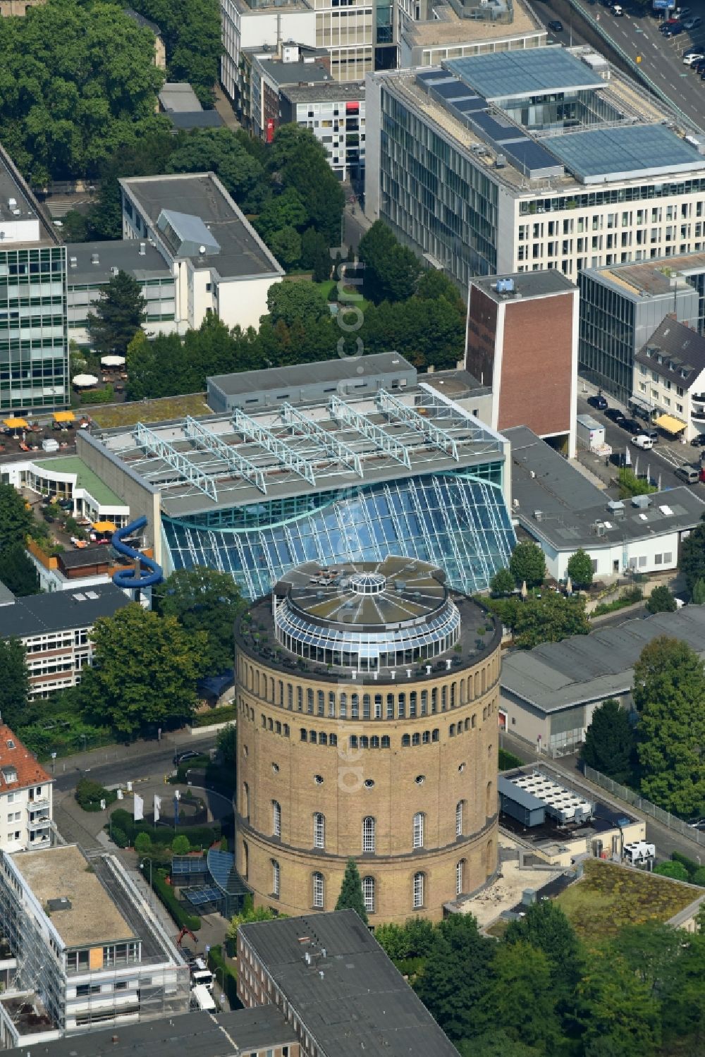 Aerial photograph Köln - Complex of the hotel building Hotel in Wasserturm on Kaygasse in the district Innenstadt in Cologne in the state North Rhine-Westphalia, Germany