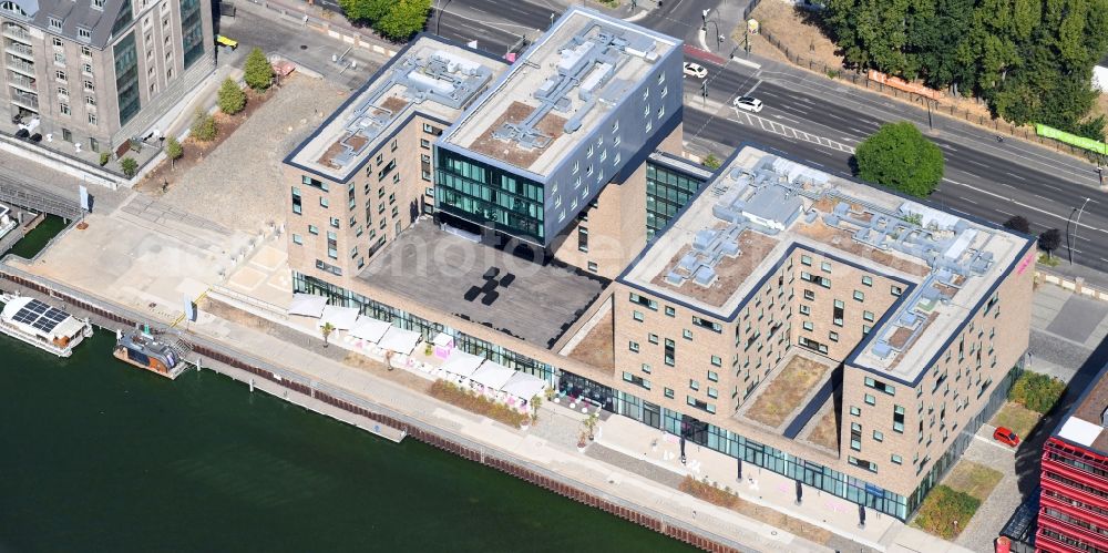 Aerial image Berlin - Complex of the hotel building Hotel nhow on Stralauer Allee in the district Friedrichshain in Berlin, Germany