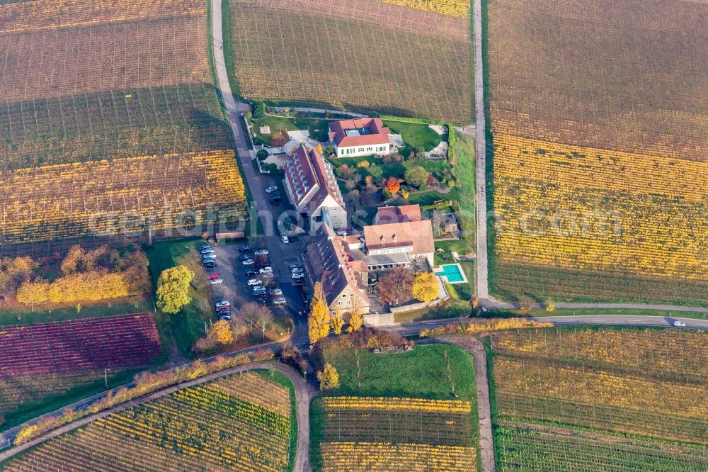 Leinsweiler from above - Complex of the hotel building Leinsweiler Hof in Leinsweiler in the state Rhineland-Palatinate, Germany