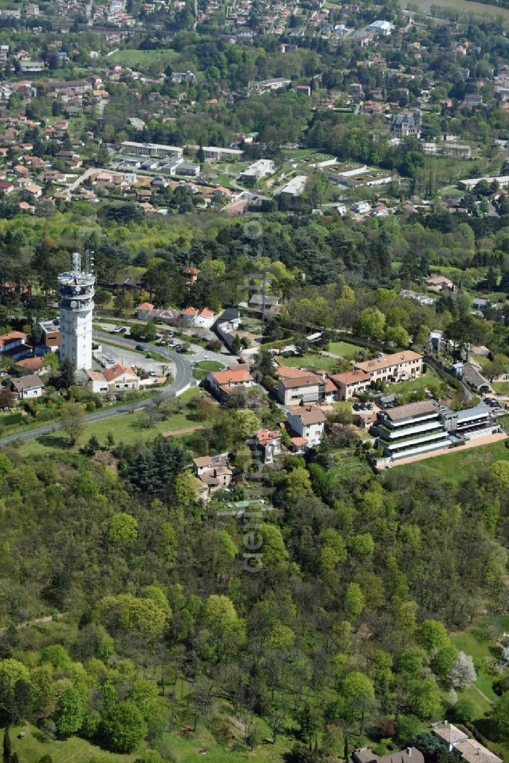 Rhône-Alpes from the bird's eye view: Complex of the hotel building L'Ermitage Hotel Cuisine-A-Manger Chemin de l'Ermitage in Rhone-Alpes in Saint-Cyr-au-Mont-d'Or, France