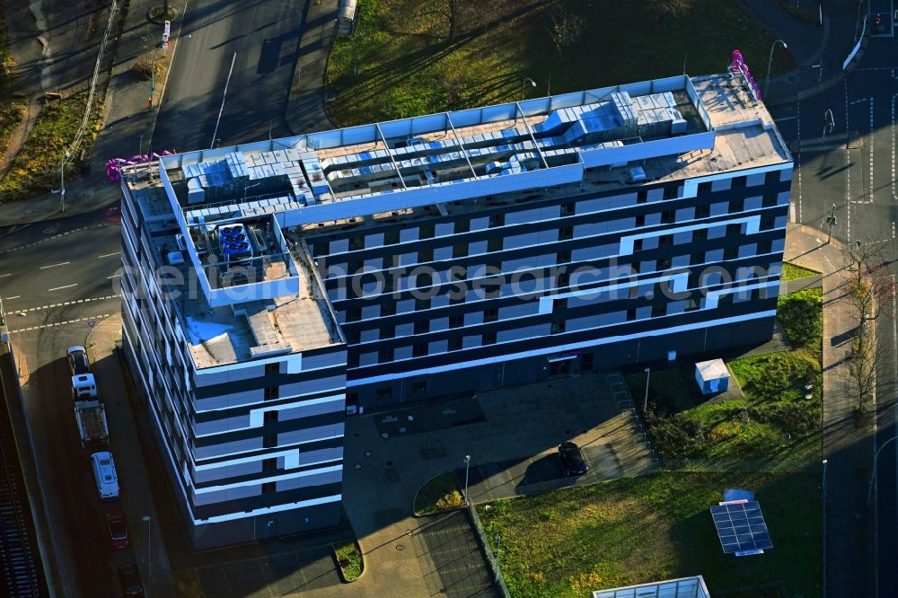 Aerial image Berlin - Complex of the hotel building of the Moxy Berlin Ostbahnhof in the Andreasstrasse in the district Friedrichshain-Kreuzberg in Berlin, Germany