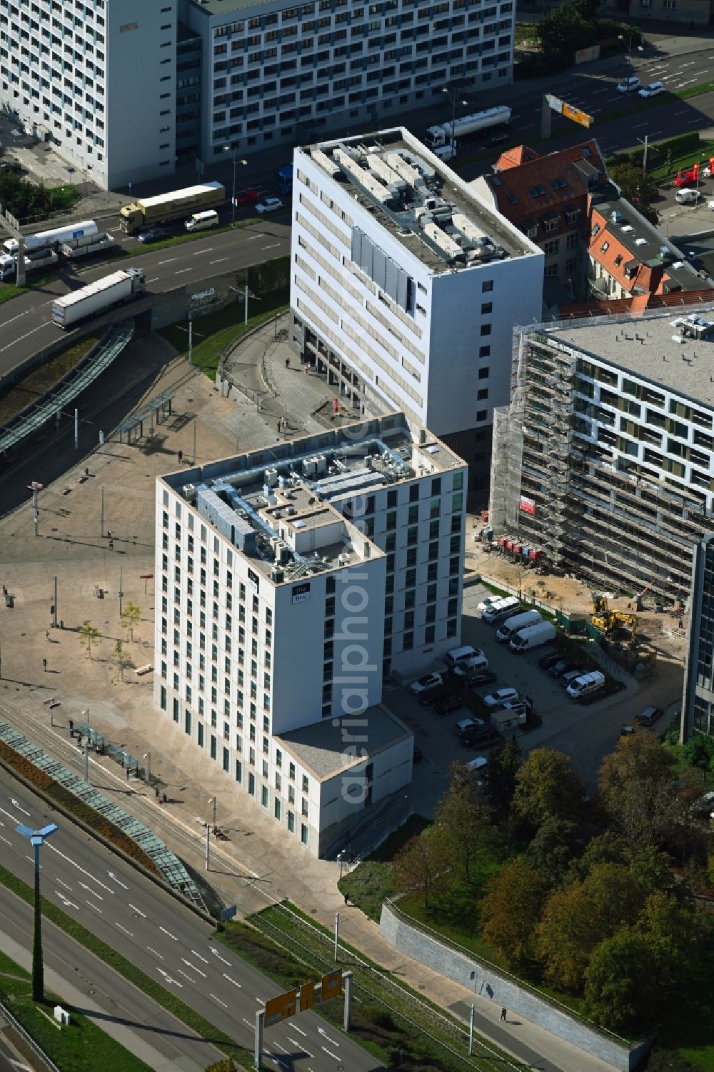 Aerial image Halle (Saale) - Complex of the hotel building the niu Ridge in Halle (Saale) in the state Saxony-Anhalt, Germany