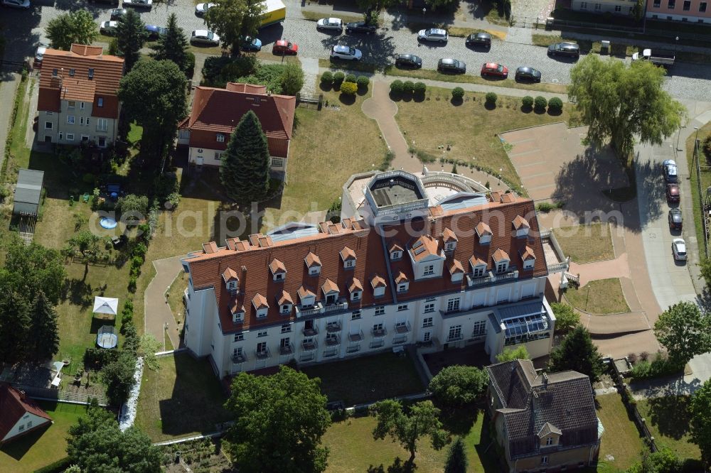 Berlin from above - Complex of the hotel building 1a-PARK HOTEL BERLIN Schloss Kaulsdorf in Berlin in Germany