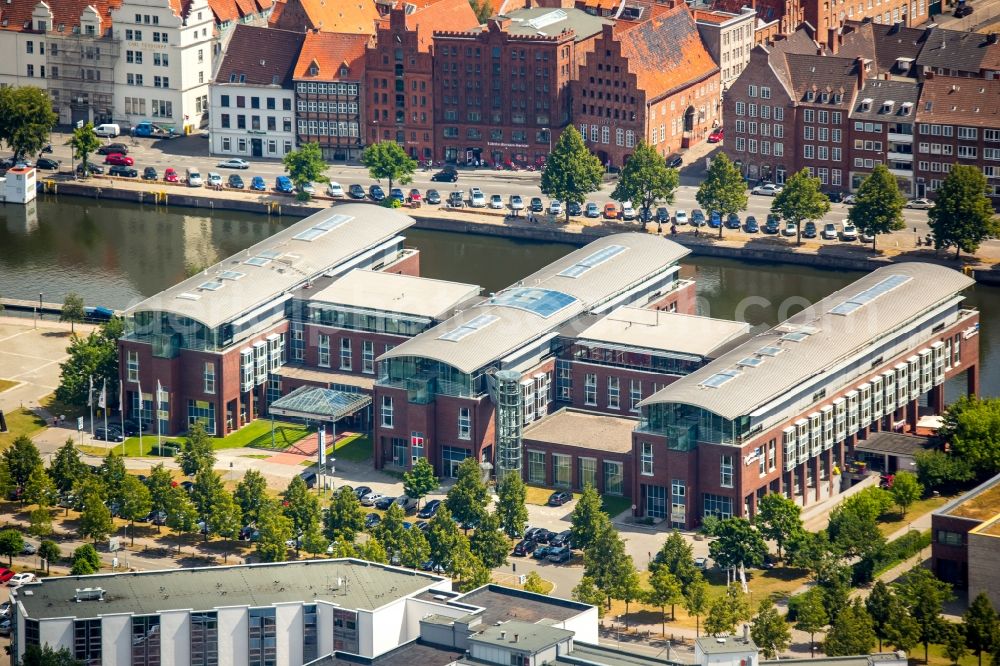 Aerial photograph Lübeck - Complex of the hotel building Radisson Blu in Luebeck in the state Schleswig-Holstein