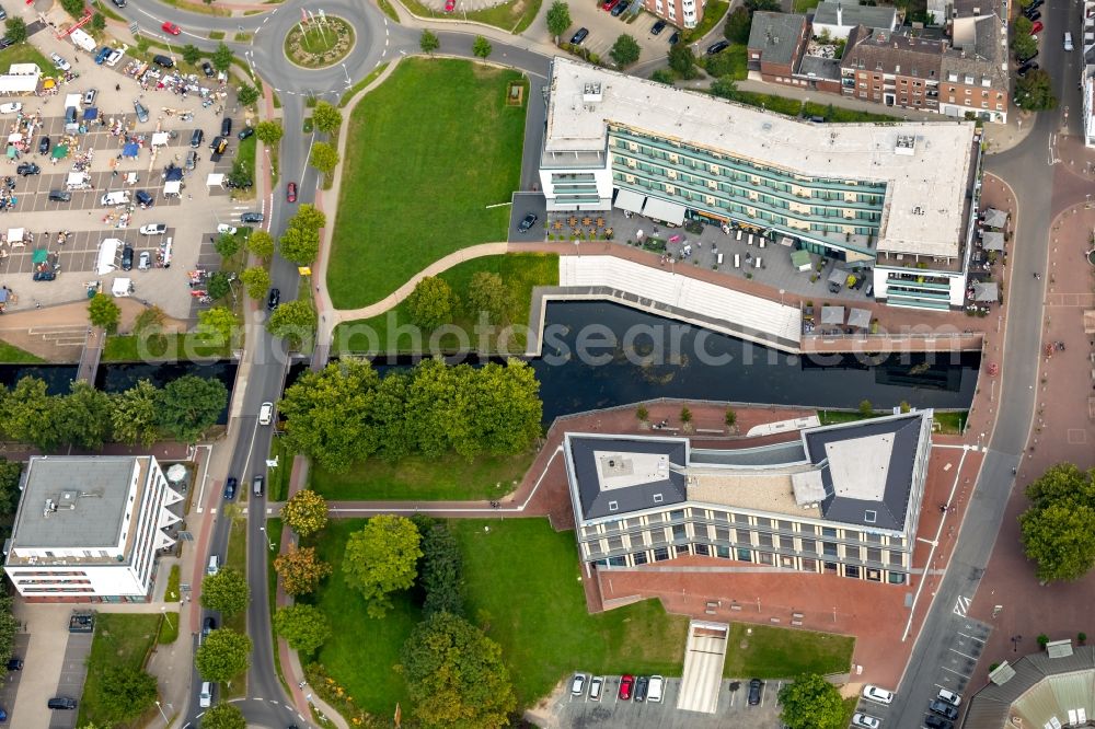 Kleve from the bird's eye view: Complex of the hotel building The Rilano Hotel Cleve City on Bensdorpstrasse in Kleve in the state North Rhine-Westphalia, Germany