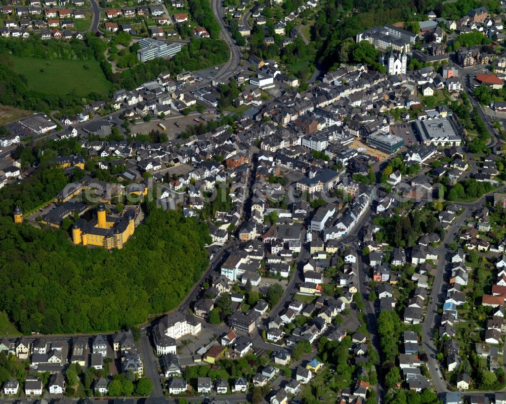 Aerial image Montabaur - Complex of the hotel building Schloss Montabaur in Montabaur in the state Rhineland-Palatinate