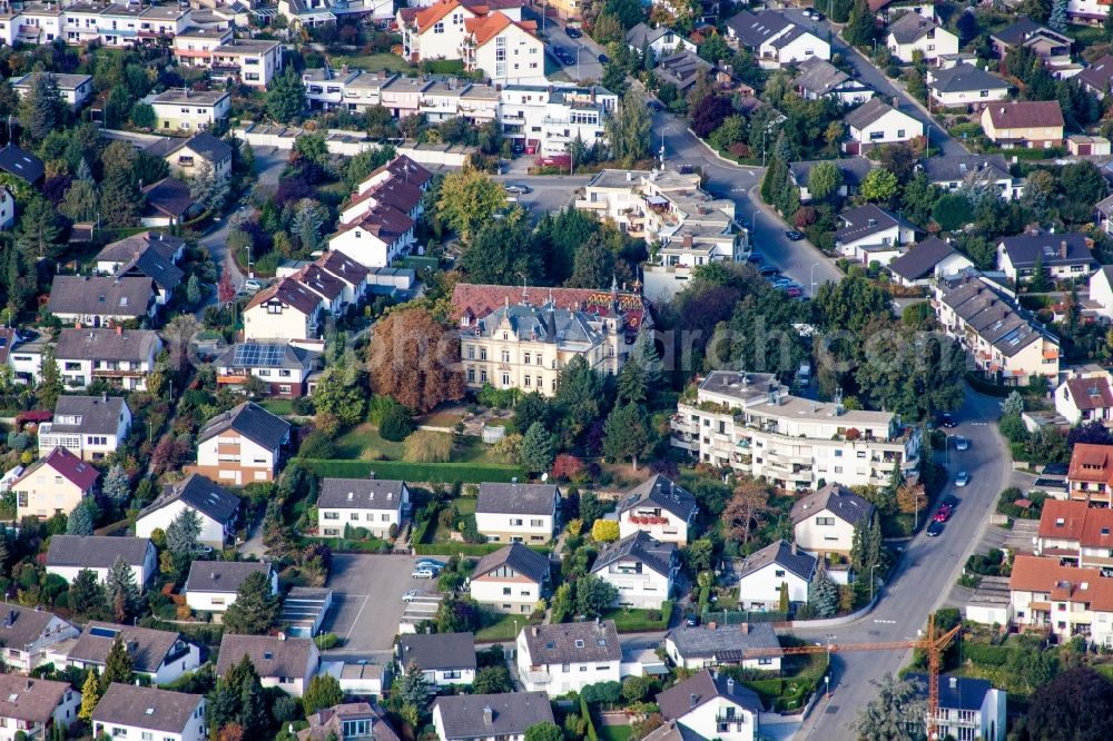 Neustadt an der Weinstraße from above - Complex of the hotel building Schloesschen Hildenbrandseck B&B in the district Gimmeldingen in Neustadt an der Weinstrasse in the state Rhineland-Palatinate, Germany