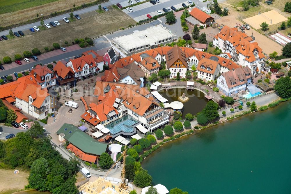 Aerial photograph Niedernberg - Complex of the hotel building Seehotel on Badesee in Niedernberg in the state Bavaria, Germany