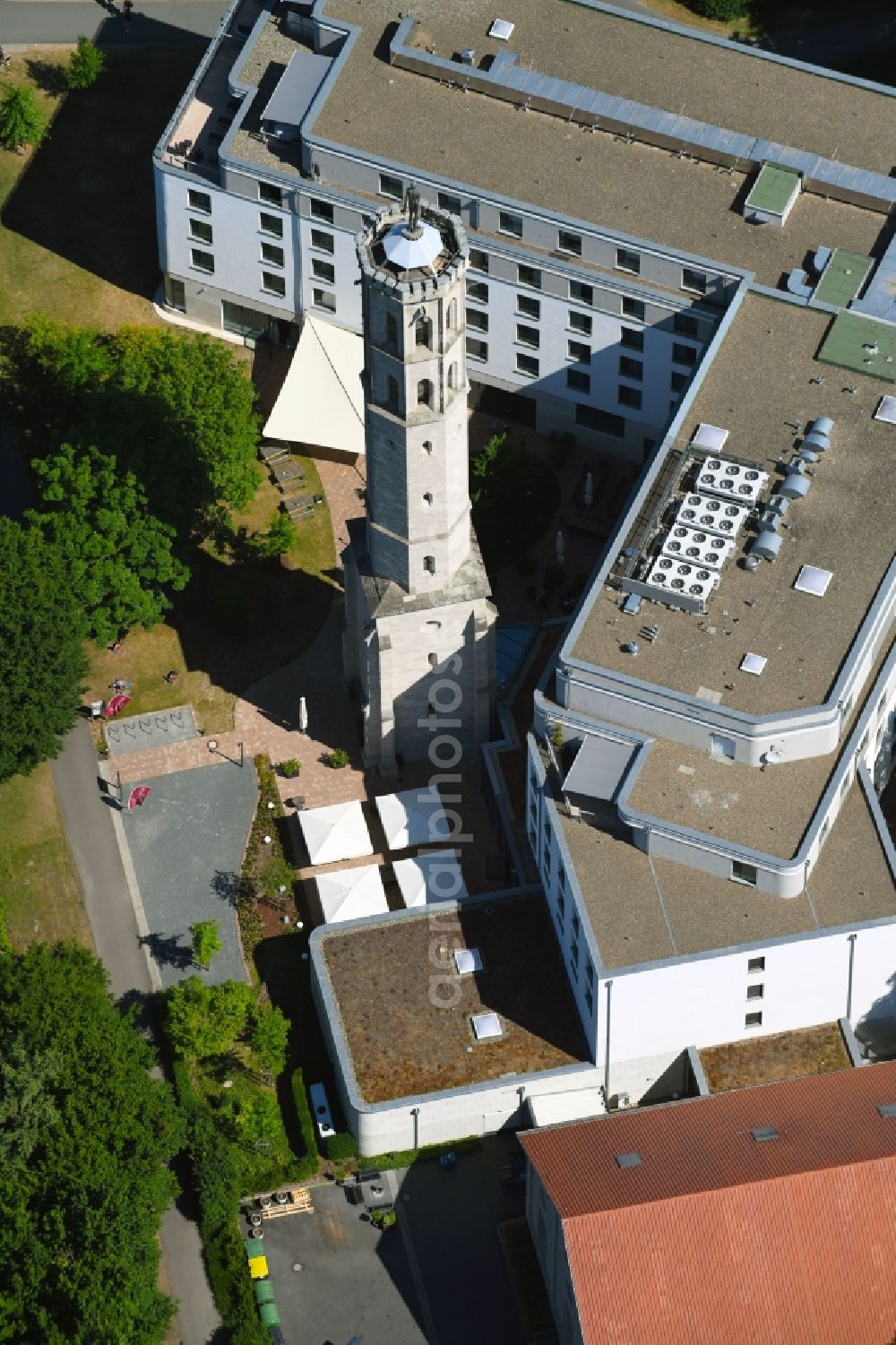 Aerial image Braunschweig - Complex of the hotel building Steigenberger Parkhotel in Brunswick in the state Lower Saxony, Germany