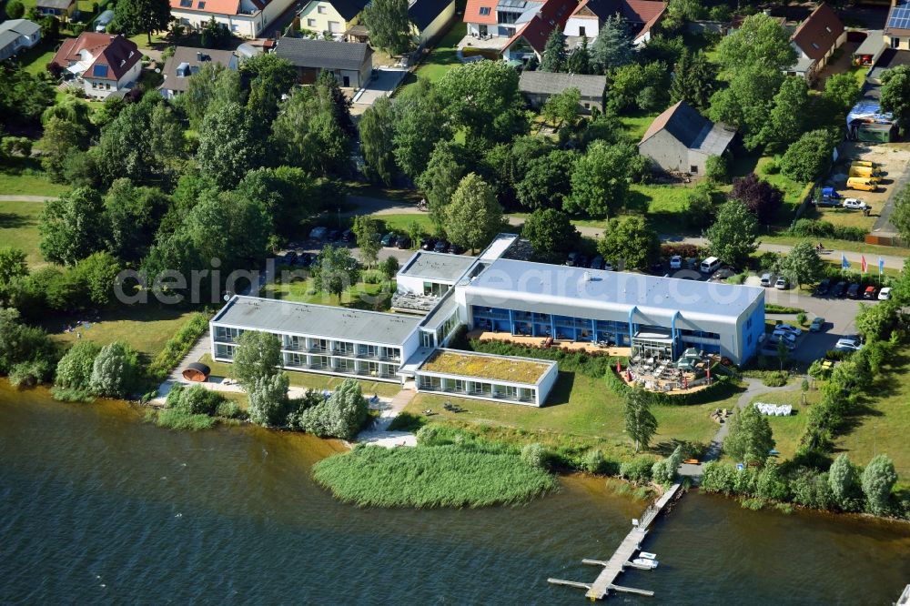 Aerial photograph Senftenberg - Complex of the hotel building Strandhotel Senftenberger See in Senftenberg in the state Brandenburg, Germany