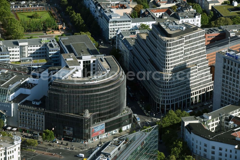 Aerial photograph Berlin - Complex of the hotel building Swissotel on Augsburger street in the district Charlottenburg-Wilmersdorf in Berlin, Germany