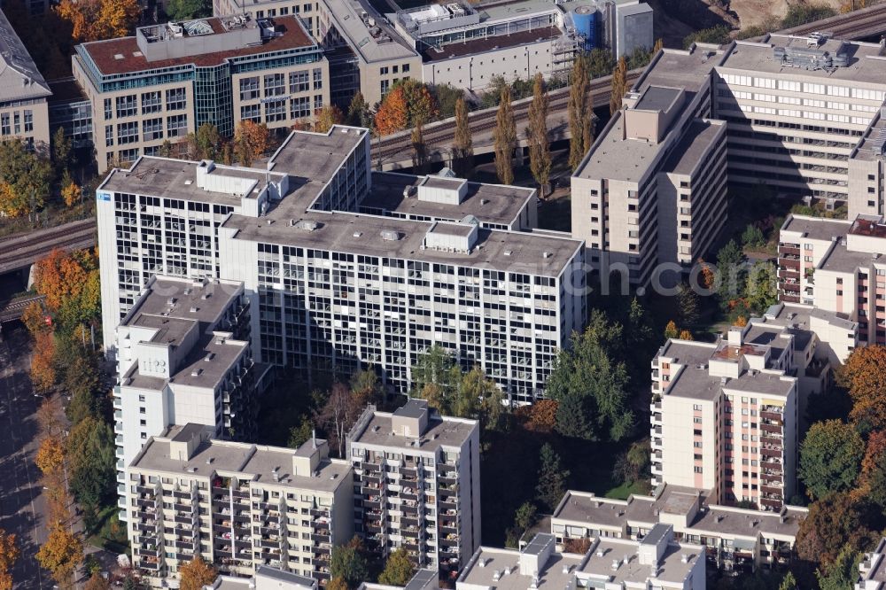 München from above - Administrative building and office complex of IHK Industrie- und Handelskammer in Munich in the state Bavaria