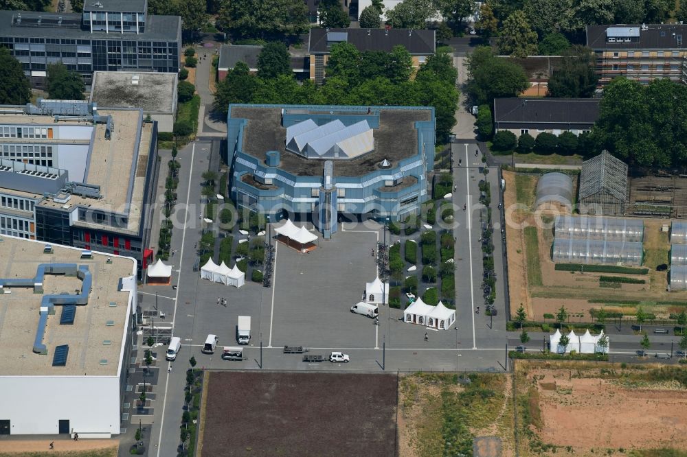 Bonn from the bird's eye view: Building complex of the Institute b-it (Bonn-Aachen International Center for Information Technology) on Endenicher Allee in the district Poppelsdorf in Bonn in the state North Rhine-Westphalia, Germany