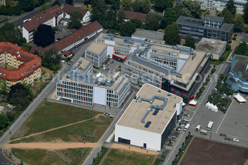 Aerial photograph Bonn - Building complex of the Institute b-it (Bonn-Aachen International Center for Information Technology) on Endenicher Allee in the district Poppelsdorf in Bonn in the state North Rhine-Westphalia, Germany