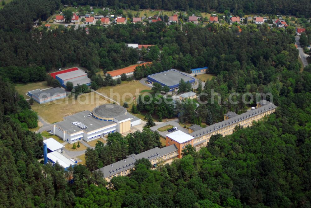 Aerial photograph Königsbrück - Building complex of the Institute Flugmedizinisches Institut of Luftwaffe of Bundeswehr on street Steinborner Strasse in Koenigsbrueck in the state Saxony, Germany