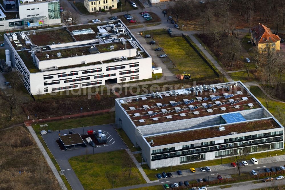 Halle (Saale) from the bird's eye view: Building complex of the Institute Fraunhofer-Center fuer Silizium-Photovoltaik CSP in of Otto-Eissfeldt-Strasse in Halle (Saale) in the state Saxony-Anhalt, Germany