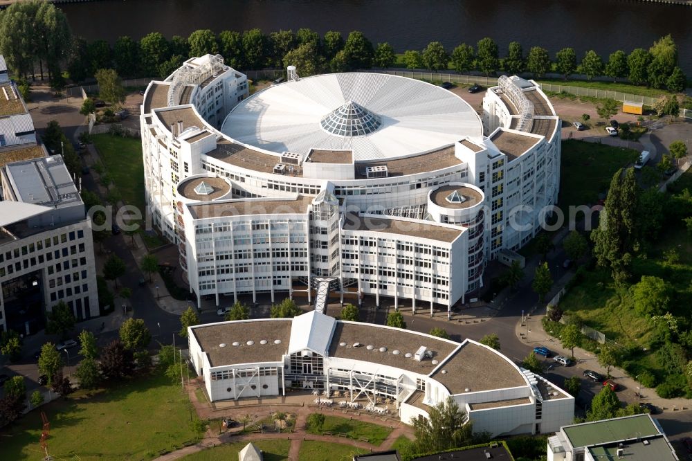 Berlin from above - Building complex of the Institute Fraunhofer-Institut fuer Produktionsanlagen und Konstruktionstechnik on Pascalstrasse in Berlin in Germany