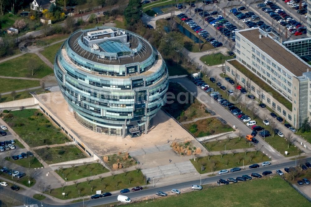 Aerial image Hannover - Building complex of the Institute International Neuroscience Institute ( INI ) on Rudolf-Pichlmayr-Strasse in the district Buchholz-Kleefeld in Hannover in the state Lower Saxony, Germany