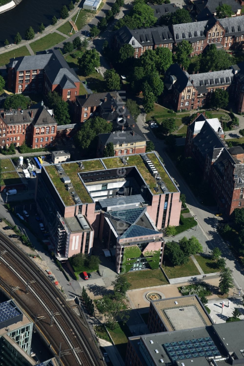 Berlin from the bird's eye view: Building complex of the Institute Max-Planck-Institut fuer Infektionsbiologie and Deutsches Rheuma-Forschungszentrum (DRFZ) on Virchowweg in Berlin