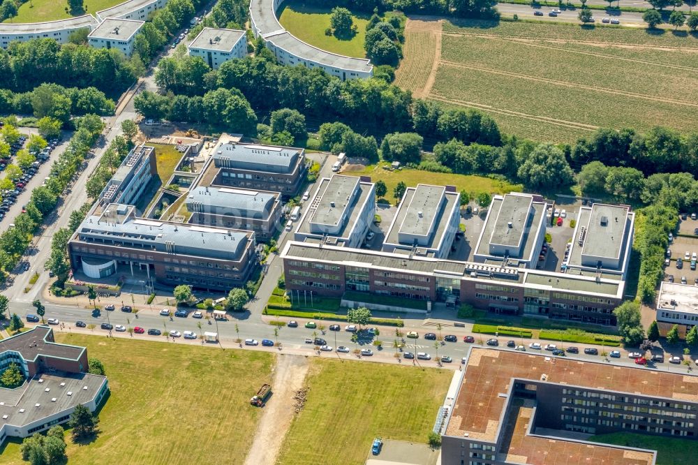 Dortmund from the bird's eye view: Building complex of the Institute Max-Planck-Institut fuer molekulare Physiologie on Otto-Hahn-Strasse in the district Hombruch in Dortmund in the state North Rhine-Westphalia, Germany