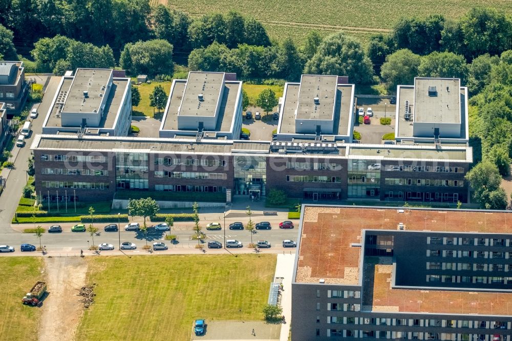 Dortmund from above - Building complex of the Institute Max-Planck-Institut fuer molekulare Physiologie on Otto-Hahn-Strasse in the district Hombruch in Dortmund in the state North Rhine-Westphalia, Germany