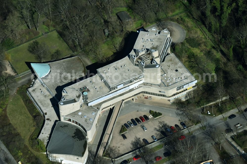 Aerial photograph Berlin - Building complex of the Institute Universitaetsklinikum Benjamin Franklin Institut fuer Infektionsmedizin on Hindenburgdamm in Berlin in Germany