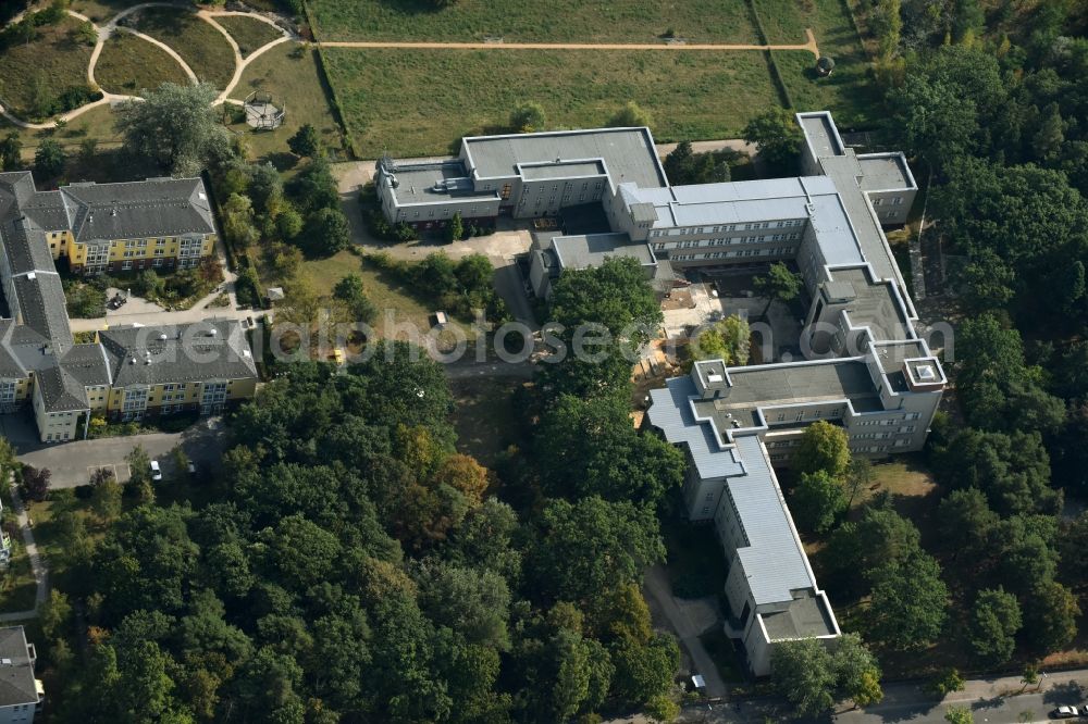 Berlin from the bird's eye view: Building complex of the university Katholische Hochschule fuer Sozialwesen Berlin in Berlin