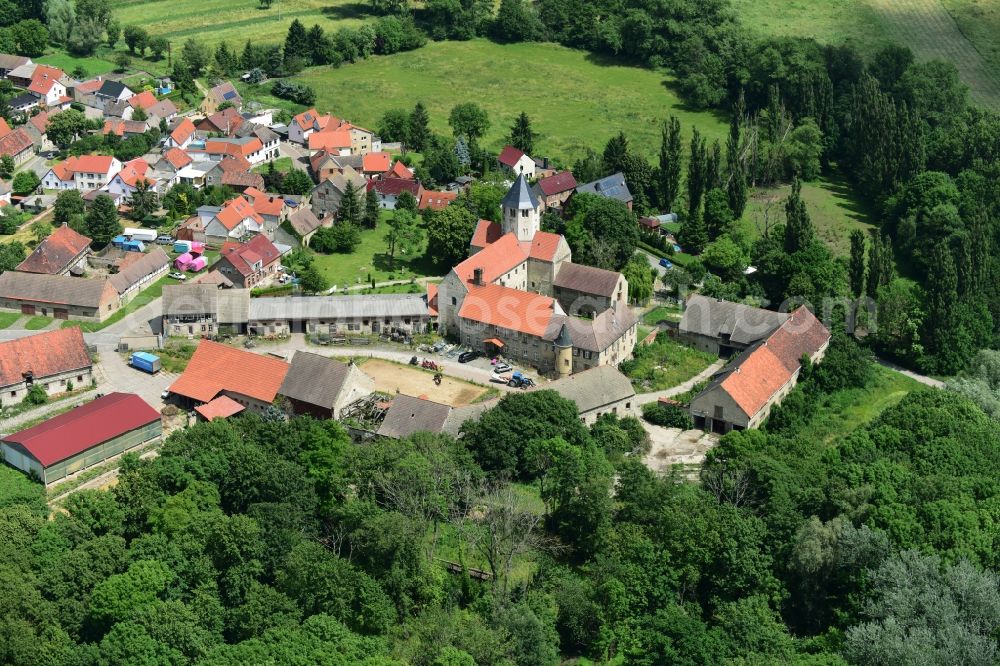 Aerial photograph Gröningen - Complex of buildings of the formerly monastery in Groeningen in the state Saxony-Anhalt