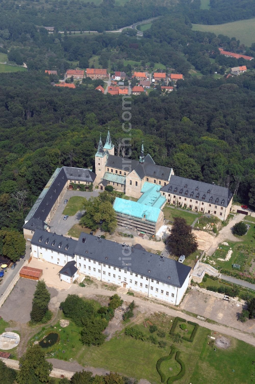 Huy from the bird's eye view: Complex of buildings of the monastery Benediktinerkloster Huysburg in Huy in the state Saxony-Anhalt