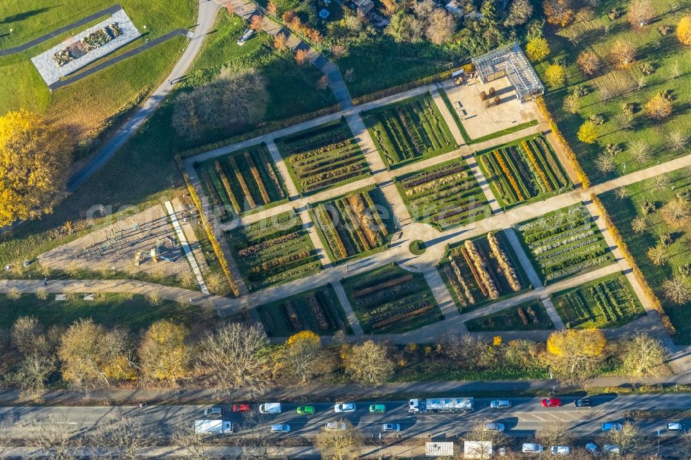 Aerial photograph Kamp-Lintfort - Complex of buildings of the monastery Kloster Konp on Abteiplatz in Kamp-Lintfort in the state North Rhine-Westphalia, Germany