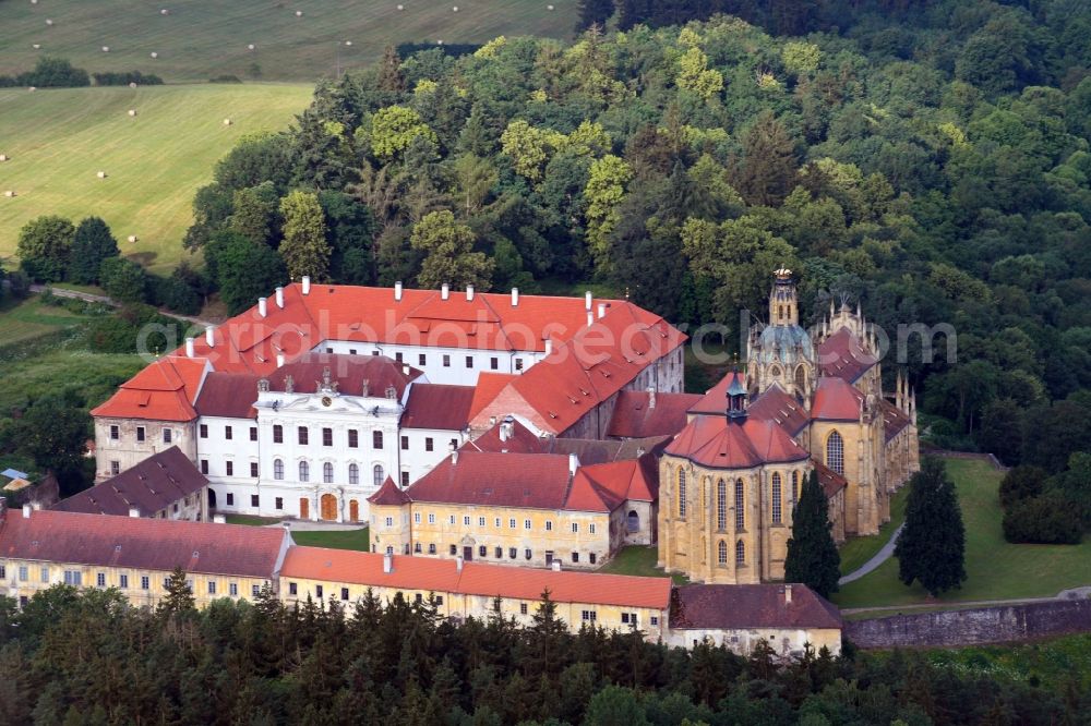 Aerial photograph Kladruby - Kladrau - Complex of buildings of the monastery on Pozorka in Kladruby - Kladrau in Plzensky kraj - Pilsner Region - Boehmen, Czech Republic