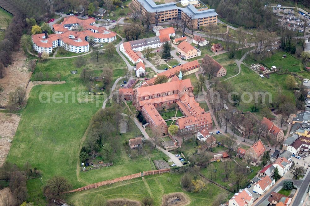 Aerial image Kloster Lehnin - Complex of buildings of the monastery Lehnin in Lehnin in the state Brandenburg