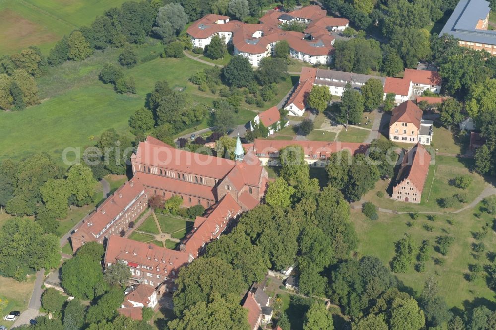 Aerial photograph Kloster Lehnin - Complex of buildings of the monastery Lehnin in Lehnin in the state Brandenburg