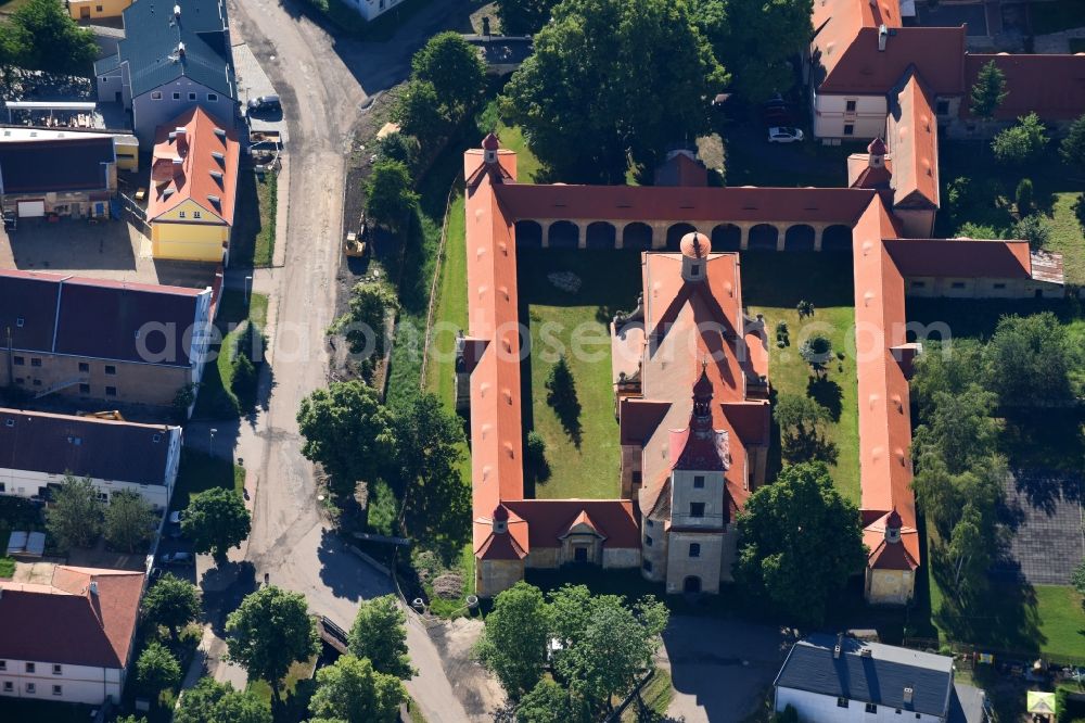 Marianske Radcice from the bird's eye view: Complex of buildings of the monastery Kostel Panny Marie Bolestne in Marianske Radcice in Most, Czech Republic