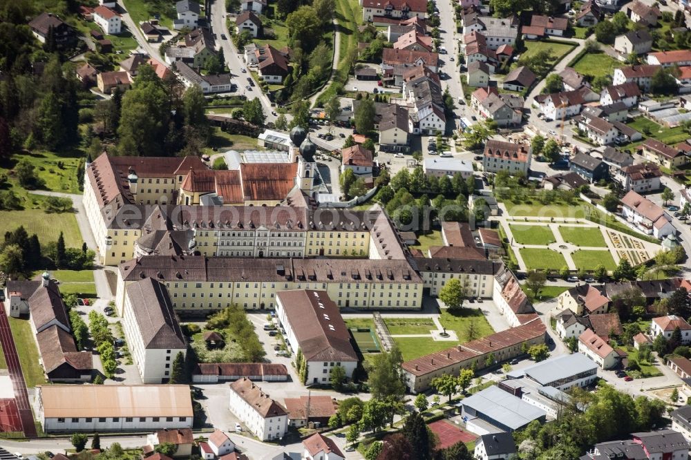 Metten from the bird's eye view: Complex of buildings of the monastery Metten in Metten in the state Bavaria, Germany