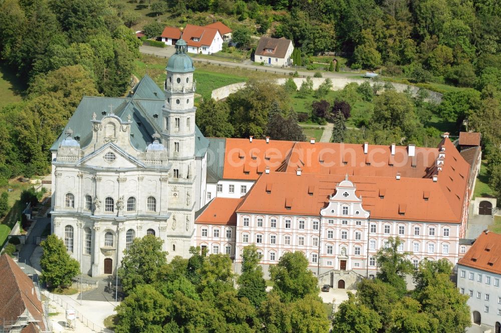 Neresheim from the bird's eye view: Complex of buildings of the monastery and the monastery church with the meeting house of the abbey in Neresheim in the state Baden-Wuerttemberg