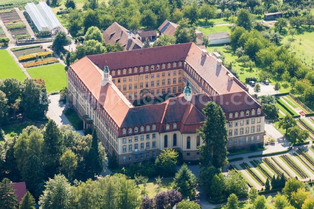 Aerial photograph Sasbach - Complex of buildings of the monastery Kloster of Franziskanerinnen Erlenbad e.V. in the district Obersasbach in Sasbach in the state Baden-Wurttemberg, Germany