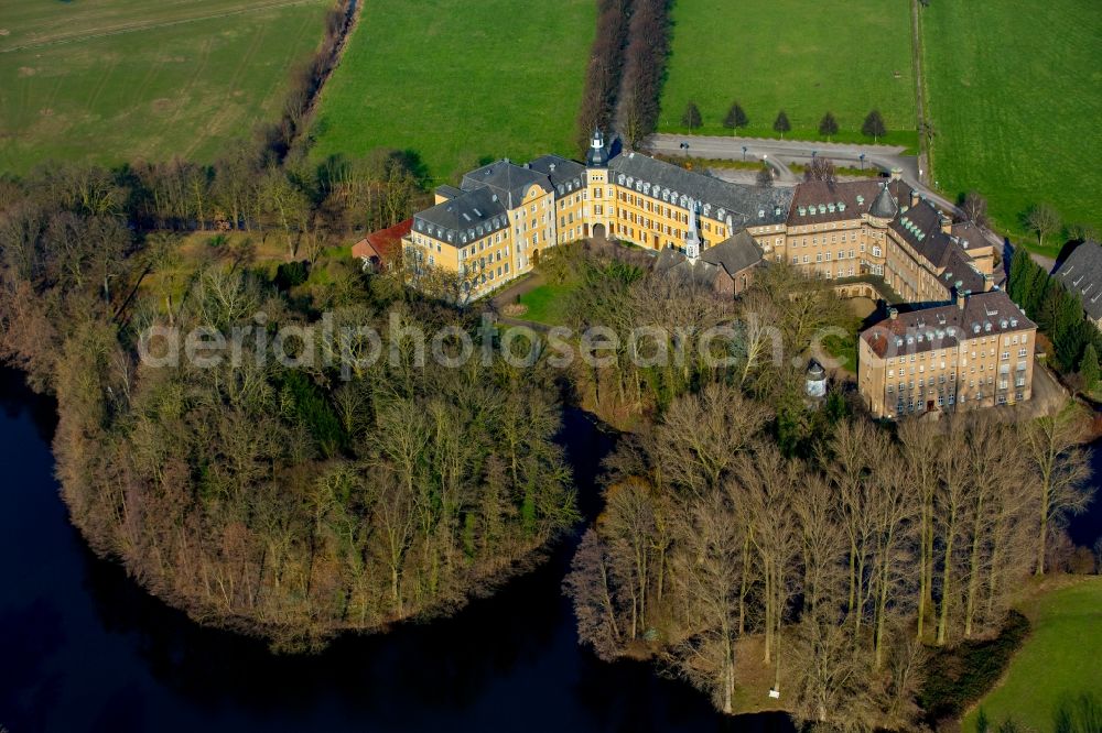 Rees from above - Complex of buildings of the monastery Haus Aspel in Rees in the state North Rhine-Westphalia