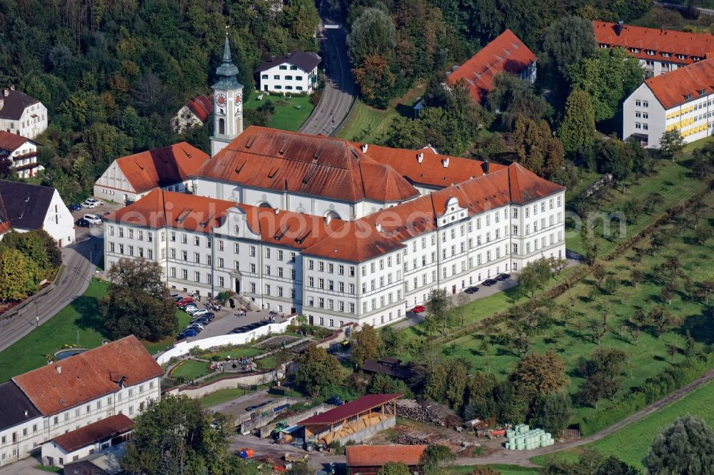 Aerial photograph Schäftlarn - Complex of buildings of the monastery Schaeftlarn in Schaeftlarn in the state Bavaria, Germany