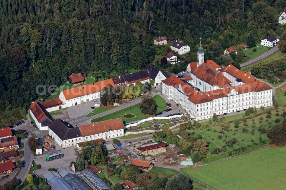 Aerial photograph Schäftlarn - Complex of buildings of the monastery Schaeftlarn in Schaeftlarn in the state Bavaria, Germany